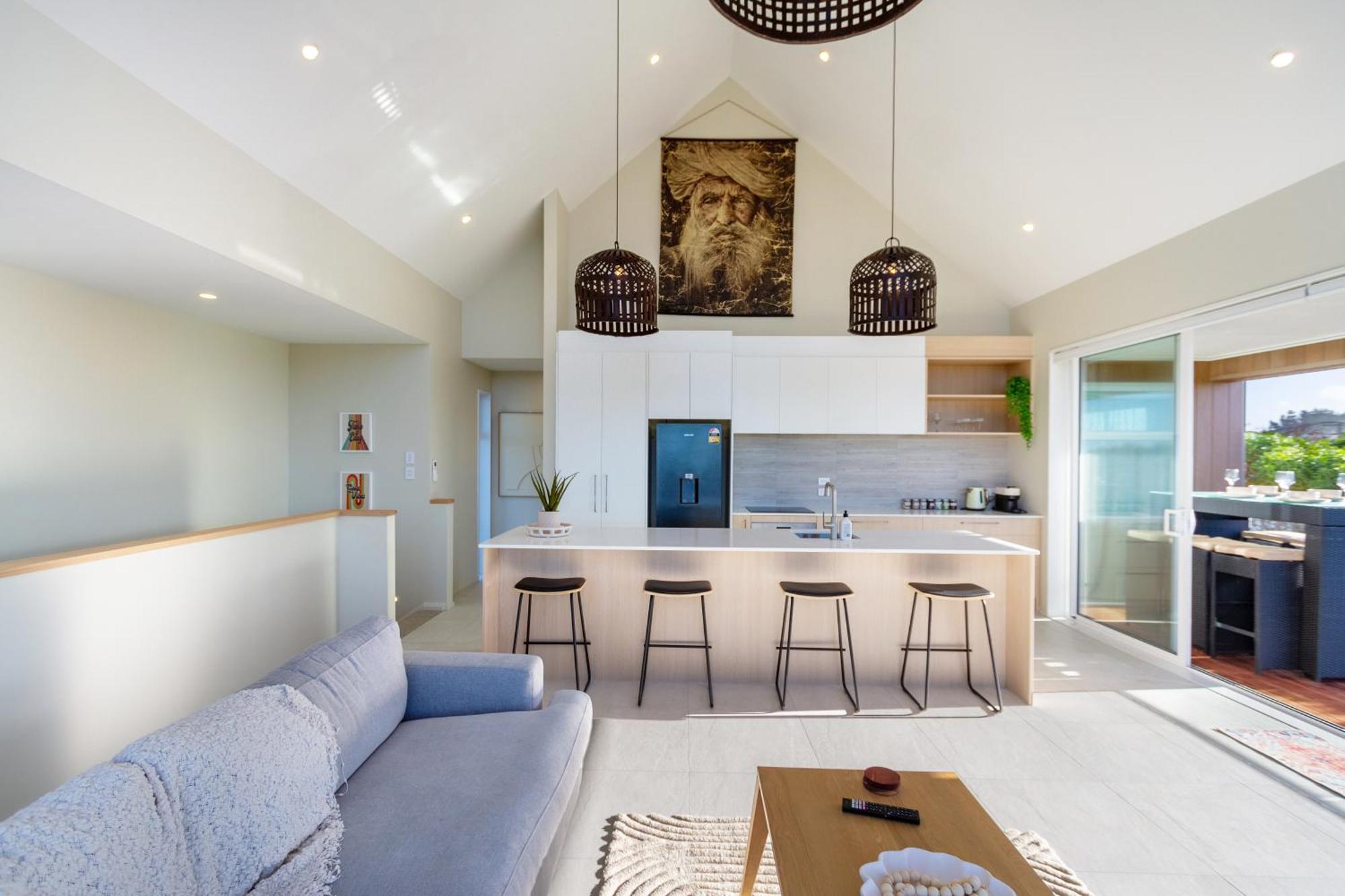 Luxury Beachside Living Elegant 3-Bedroom Haven كريستتشيرش المظهر الخارجي الصورة